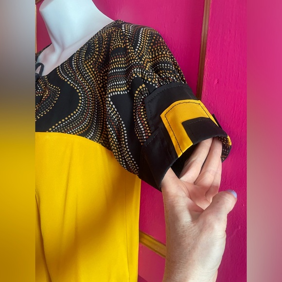 Vintage Ungaro Fuchsia yellow & black silk dress with macrame knot  size 10 - Picture 3 of 7